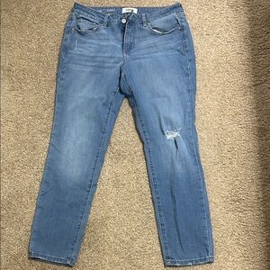 Sonoma Women's Light Blue Straight Leg Jeans